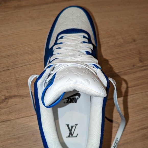 LOUIS VUITTON NIKE SNEAKERS FIRM - Picture 4 of 9